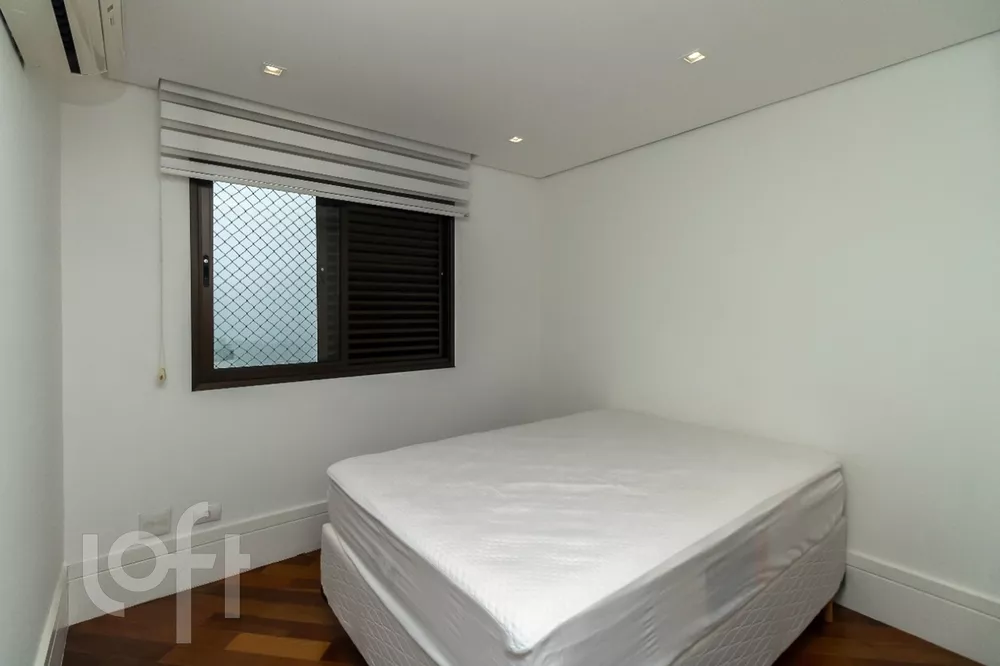 Apartamento à venda com 3 quartos, 140m² - Foto 7