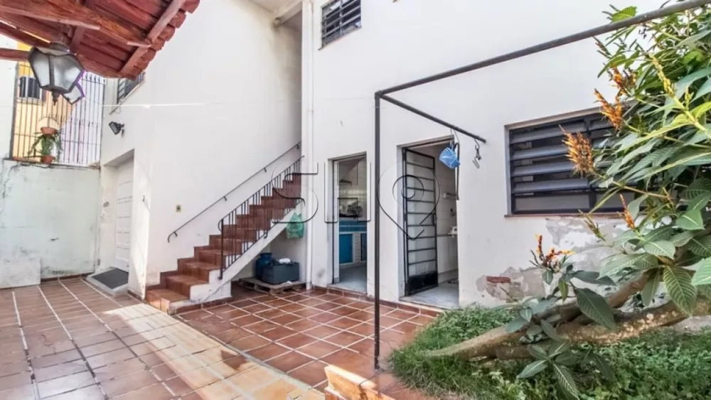 Sobrado à venda com 4 quartos, 400m² - Foto 1