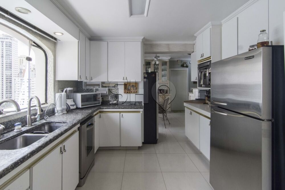 Apartamento à venda com 4 quartos, 720m² - Foto 16