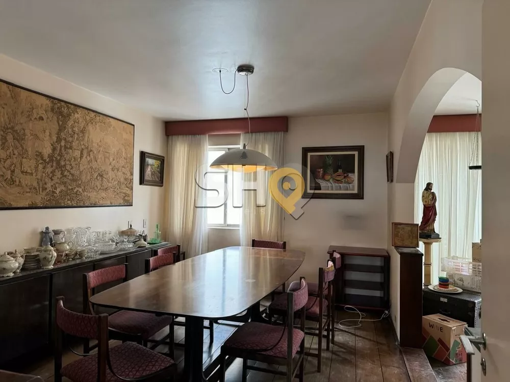 Apartamento à venda com 3 quartos, 230m² - Foto 2