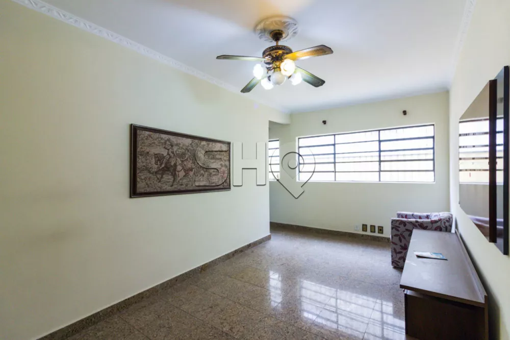 Sobrado à venda com 3 quartos, 244m² - Foto 4