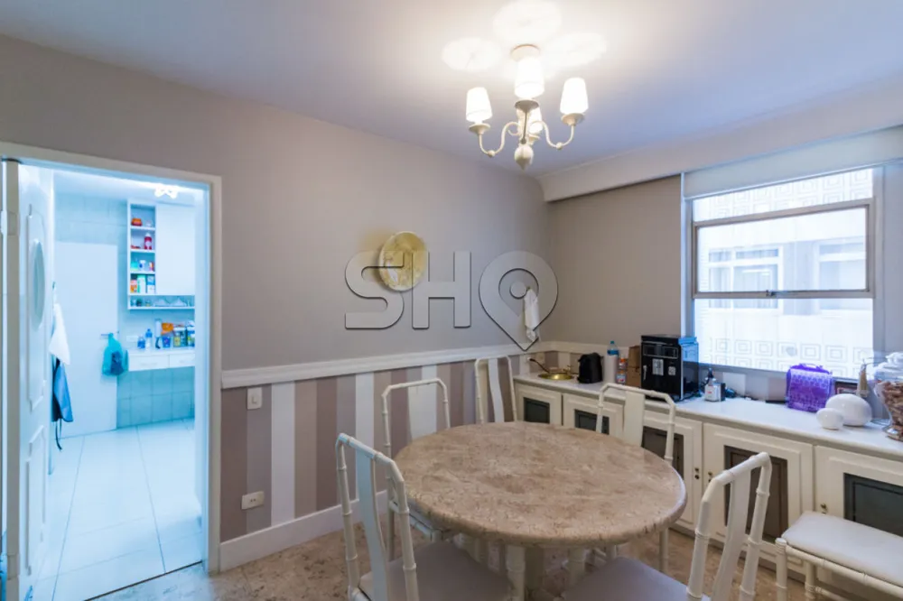 Apartamento, 3 quartos, 251 m² - Foto 2