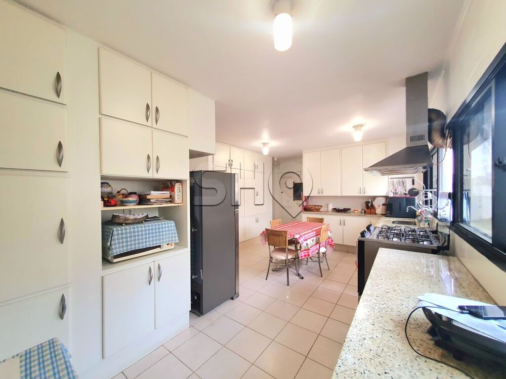 Cobertura para alugar com 2 quartos, 370m² - Foto 18