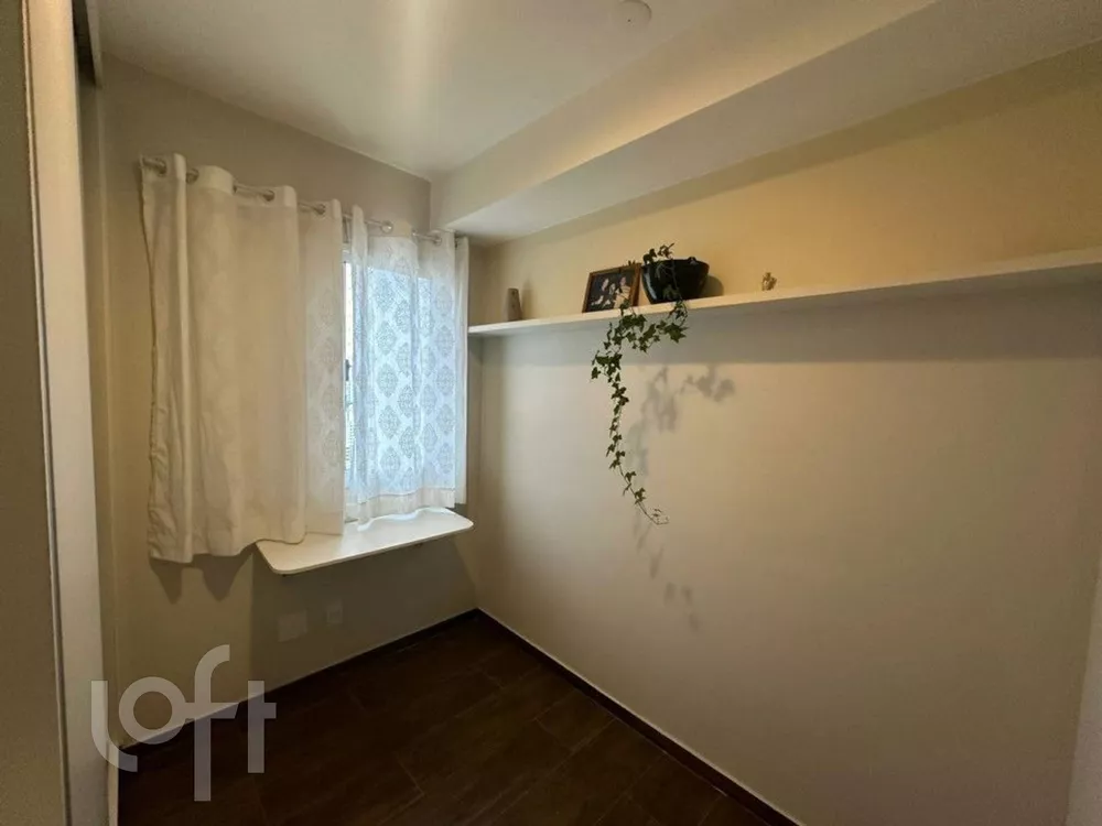 Apartamento à venda com 2 quartos, 60m² - Foto 4