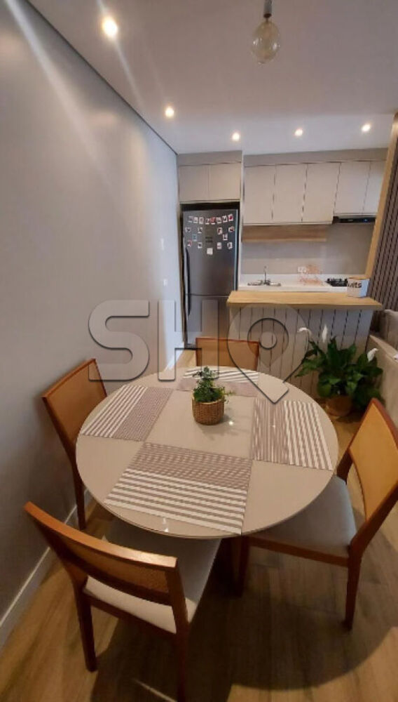 Apartamento à venda com 2 quartos, 62m² - Foto 8