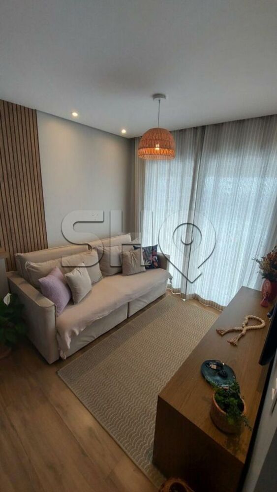Apartamento à venda com 2 quartos, 62m² - Foto 1