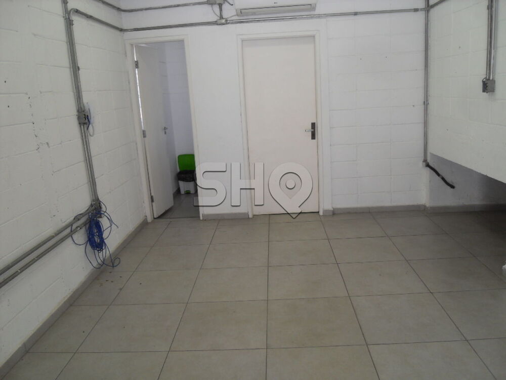Casa Comercial à venda com 1 quarto, 779m² - Foto 1