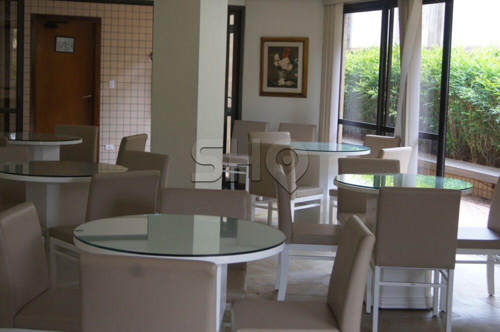 Apartamento, 3 quartos, 156 m² - Foto 2