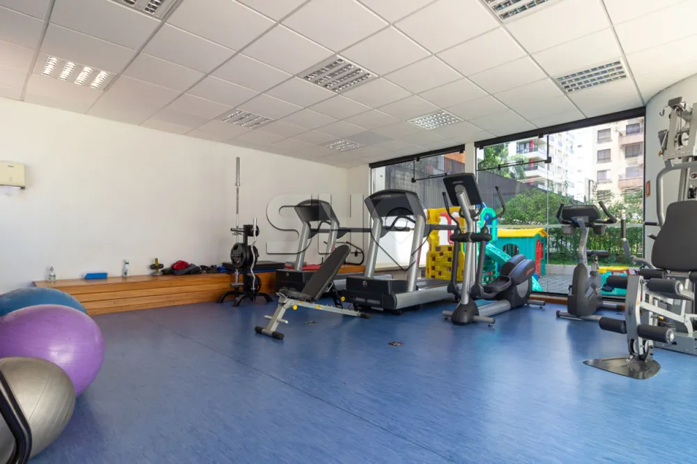 Apartamento, 3 quartos, 300 m² - Foto 2