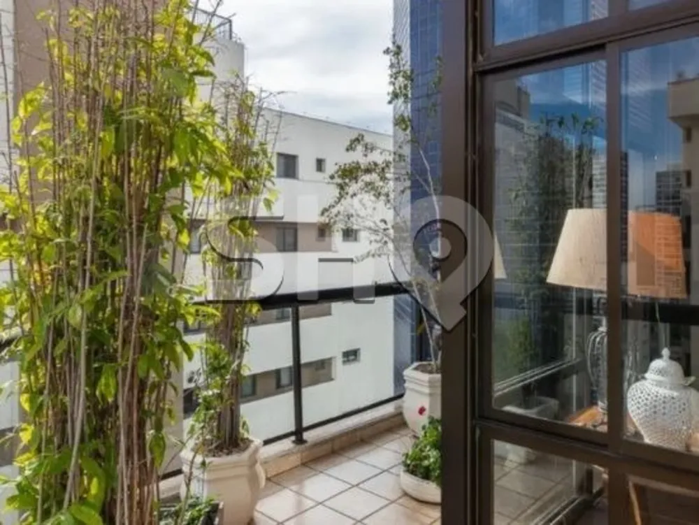 Cobertura, 3 quartos, 297 m² - Foto 1
