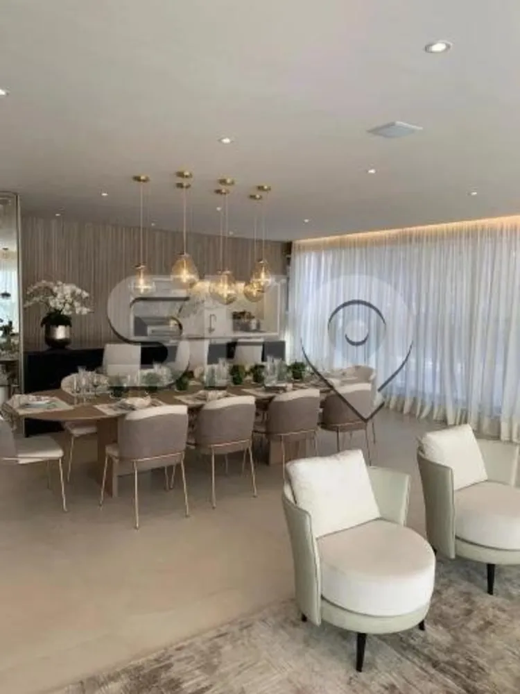 Apartamento, 4 quartos, 233 m² - Foto 4