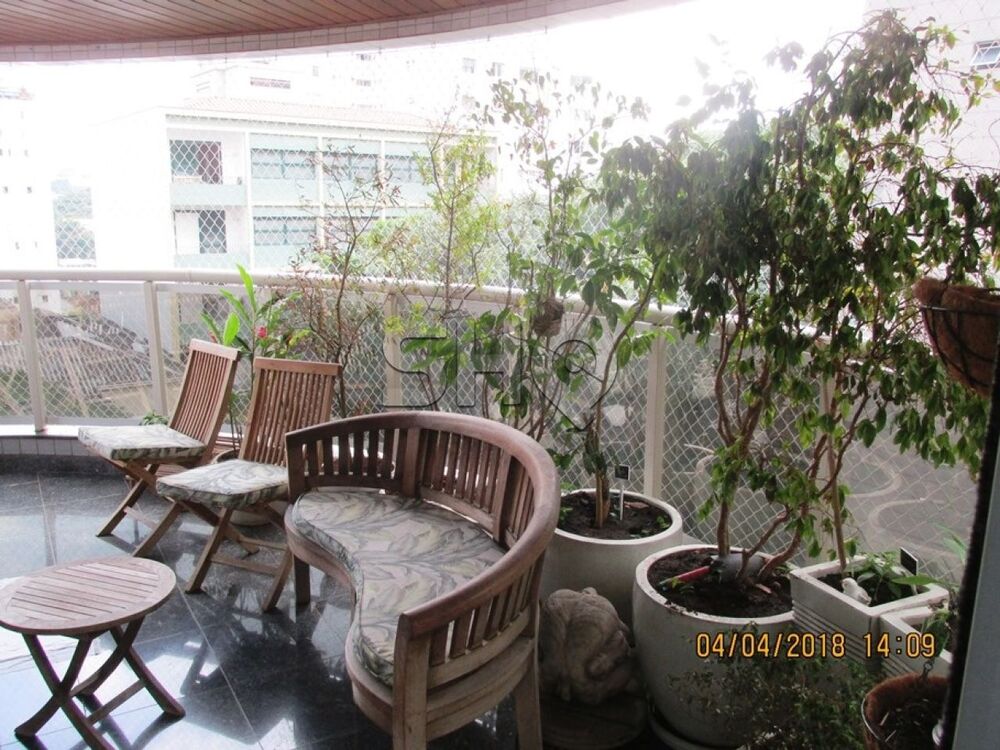 Apartamento, 4 quartos, 189 m² - Foto 1