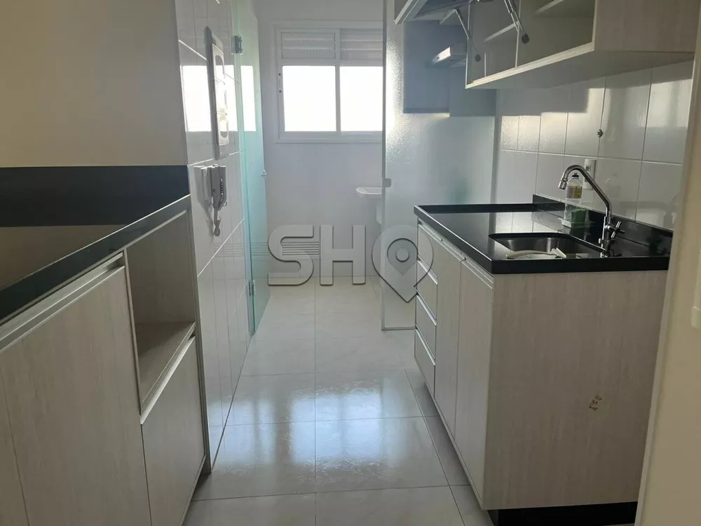 Apartamento à venda com 2 quartos, 72m² - Foto 2