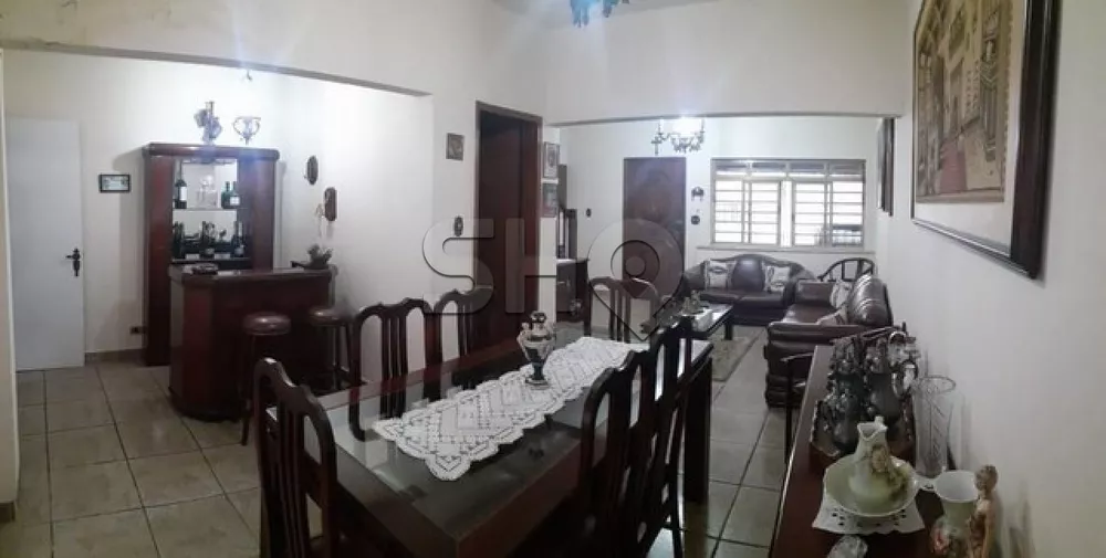 Sobrado à venda com 2 quartos, 200m² - Foto 2