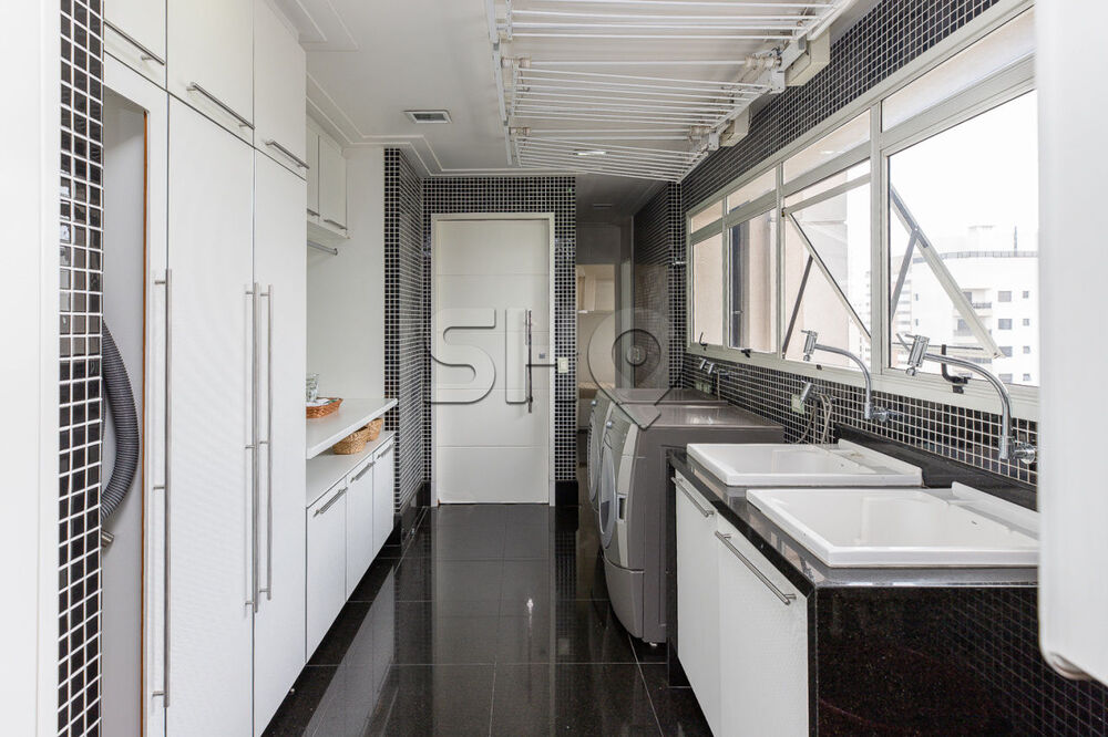 Apartamento, 3 quartos, 308 m² - Foto 2