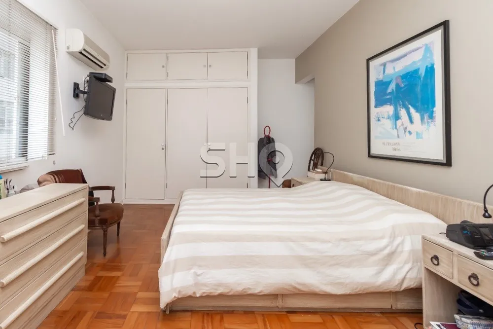 Apartamento, 3 quartos, 260 m² - Foto 9