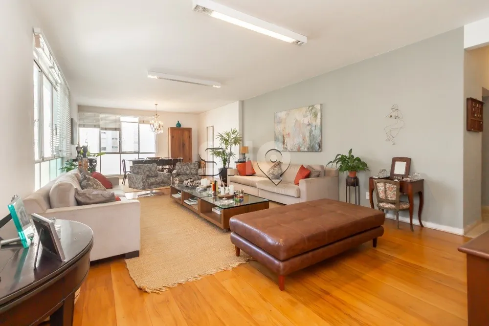 Apartamento, 3 quartos, 260 m² - Foto 1