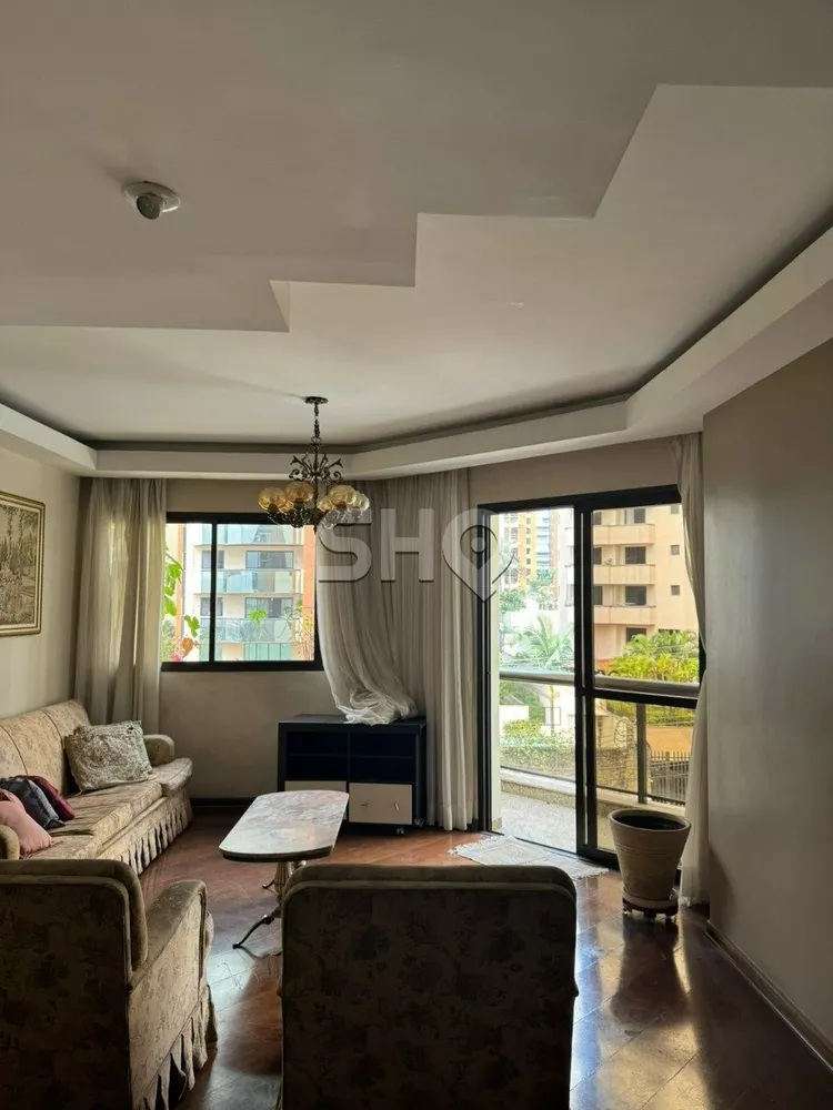 Apartamento à venda com 3 quartos, 128m² - Foto 1