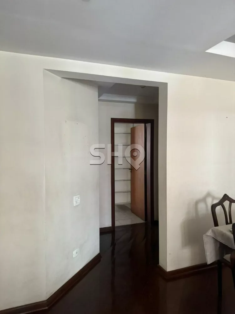 Apartamento à venda com 3 quartos, 128m² - Foto 4