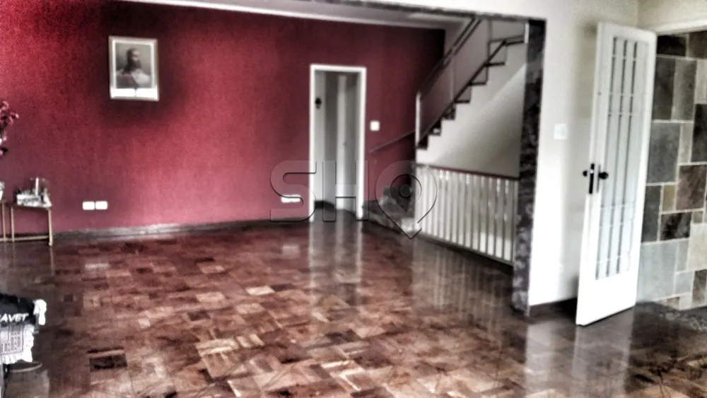 Sobrado, 3 quartos, 261 m² - Foto 1
