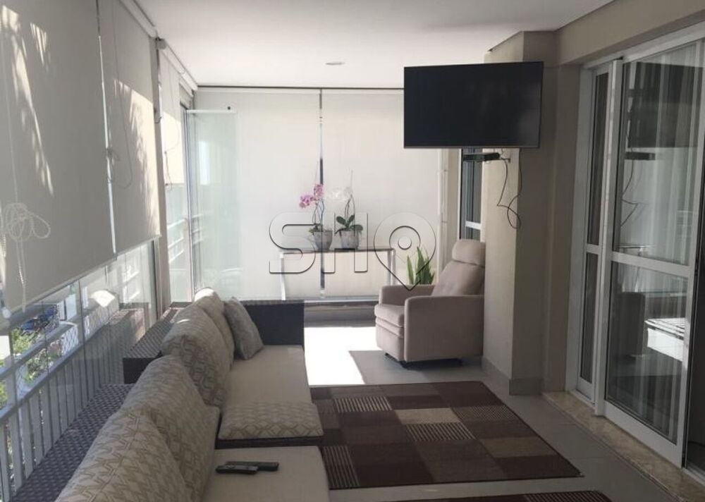 Apartamento, 3 quartos, 200 m² - Foto 1
