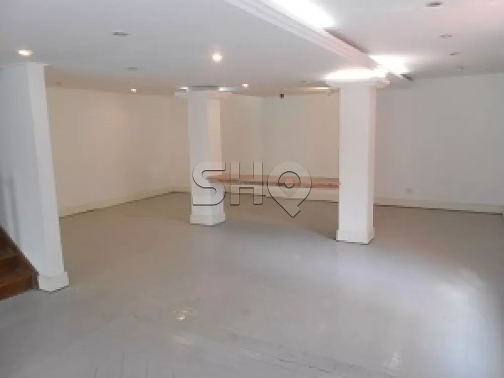 Casa Comercial para alugar com 1 quarto, 106m² - Foto 3