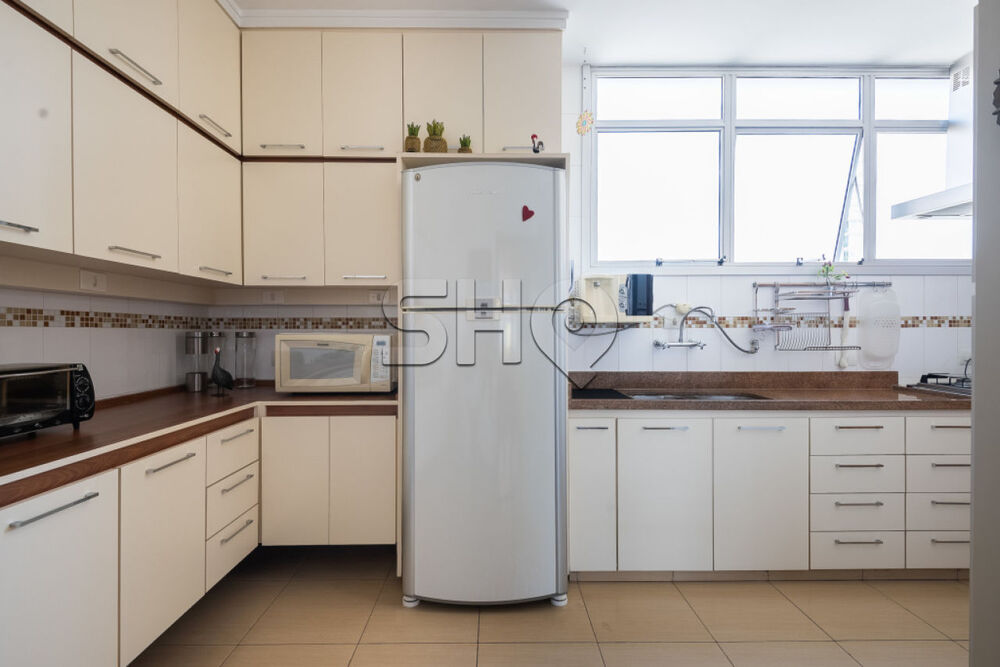 Apartamento, 3 quartos, 180 m² - Foto 1