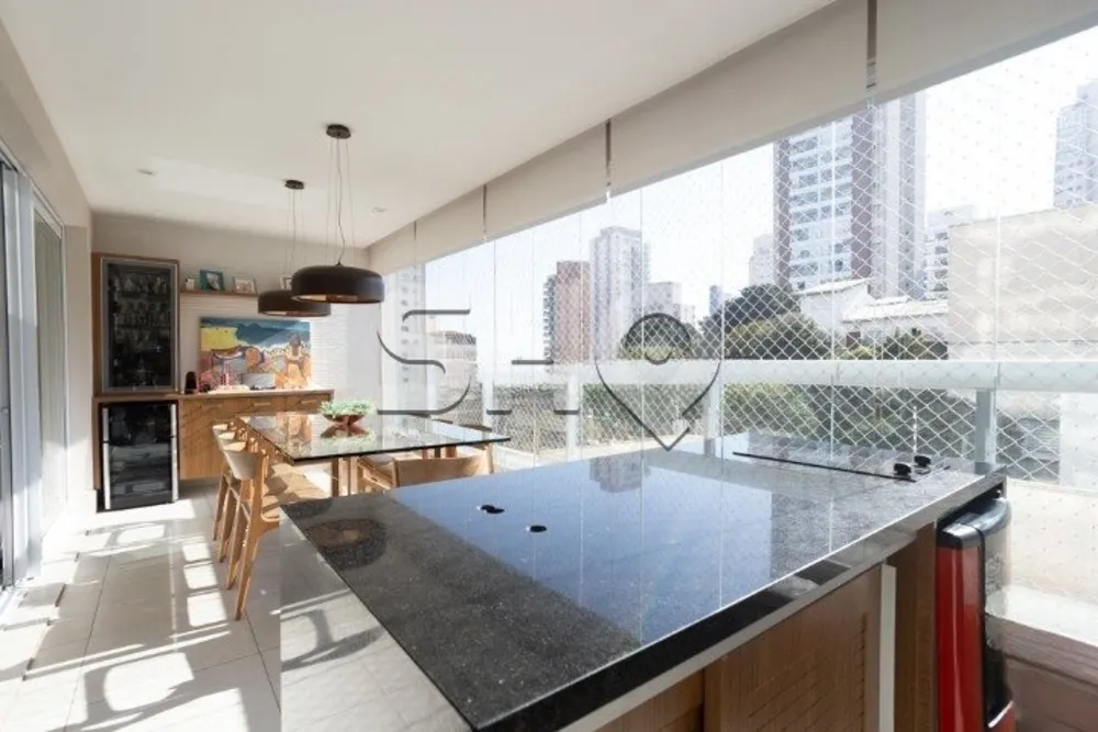 Apartamento, 3 quartos, 160 m² - Foto 1