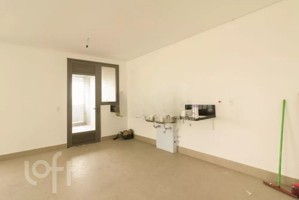 Apartamento à venda com 4 quartos, 375m² - Foto 4