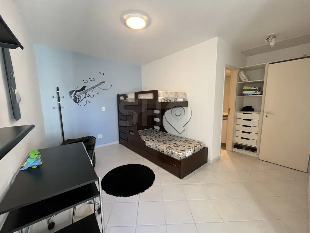 Apartamento, 3 quartos, 184 m² - Foto 4