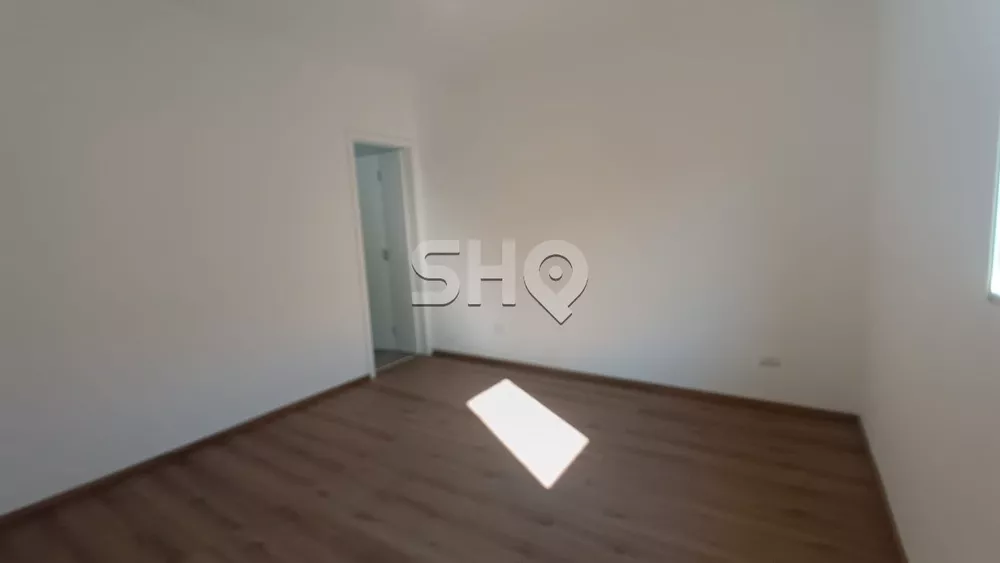 Casa à venda com 3 quartos, 212m² - Foto 4