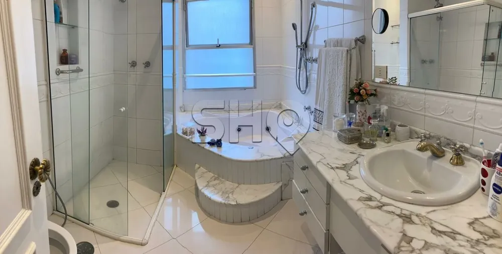 Apartamento, 4 quartos, 275 m² - Foto 2