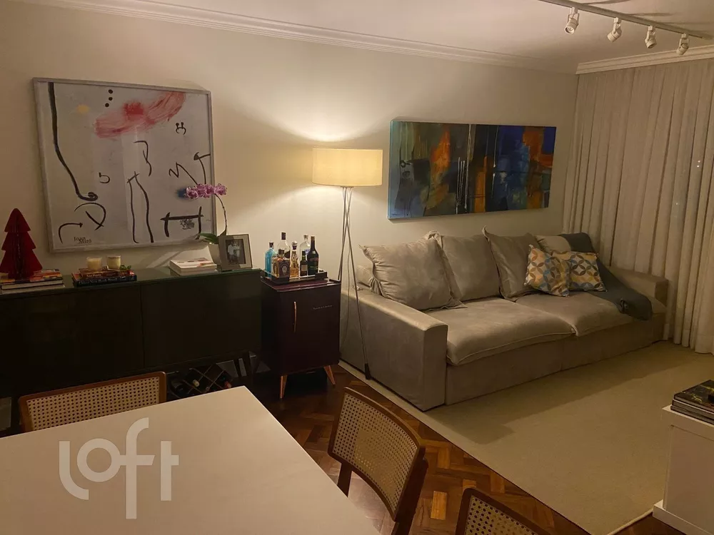 Apartamento à venda com 3 quartos, 95m² - Foto 1