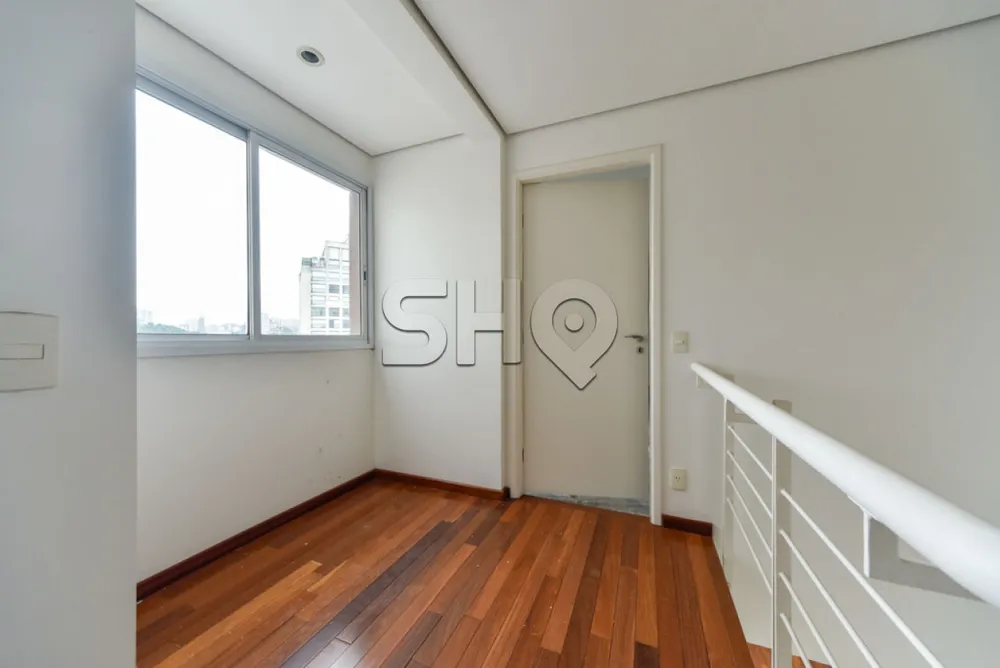 Cobertura, 3 quartos, 254 m² - Foto 2