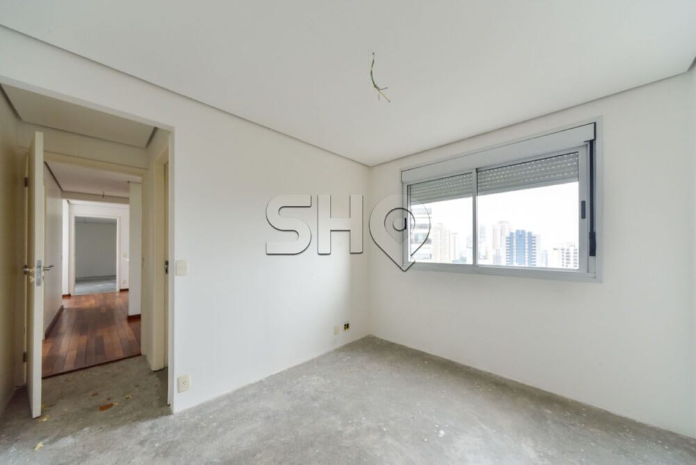 Cobertura, 3 quartos, 254 m² - Foto 2