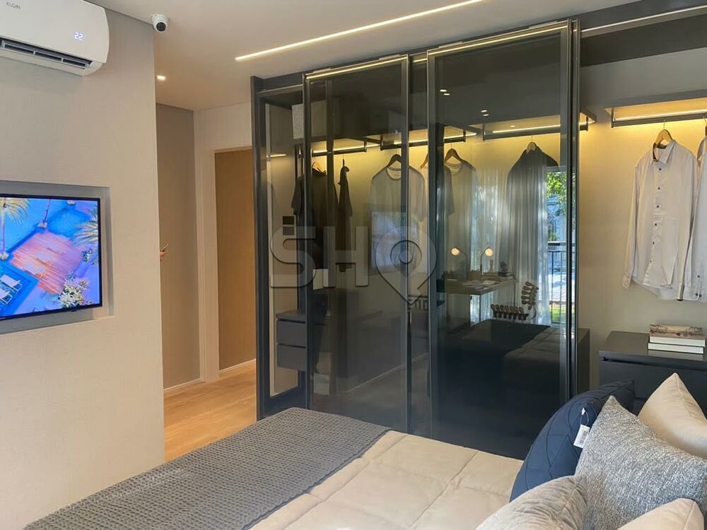 Apartamento, 3 quartos, 156 m² - Foto 1