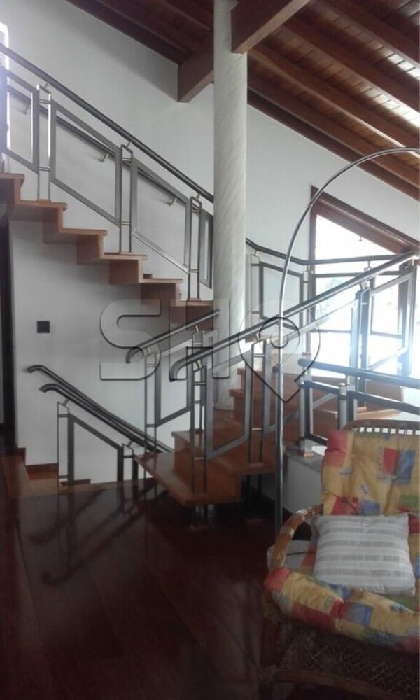 Sobrado à venda com 3 quartos, 350m² - Foto 7