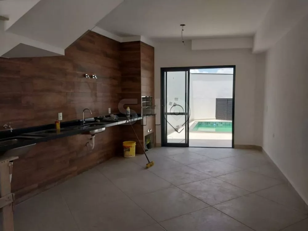 Sobrado à venda com 3 quartos, 200m² - Foto 2