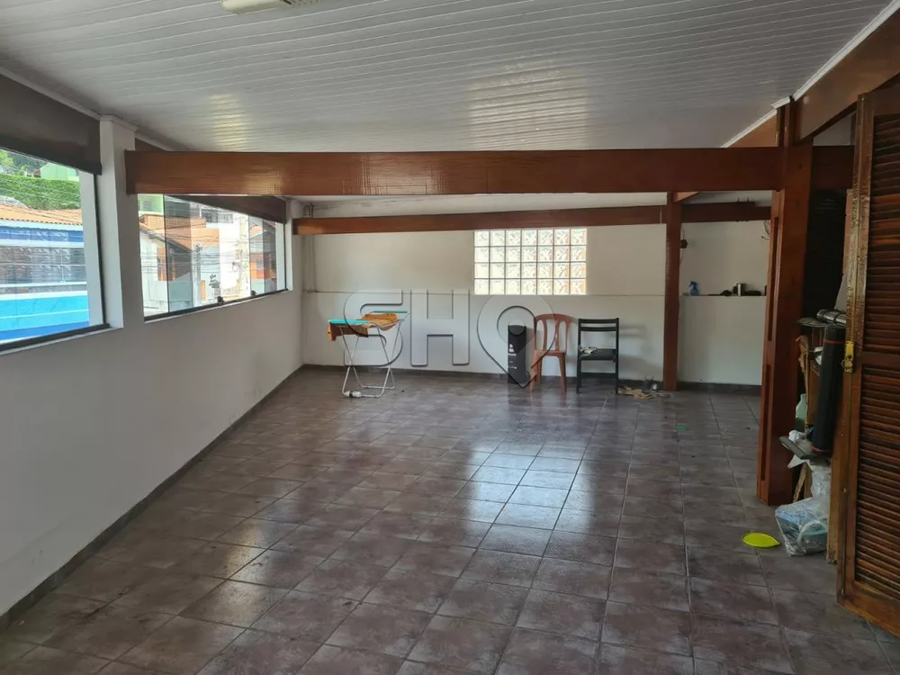 Sobrado à venda com 3 quartos, 250m² - Foto 1