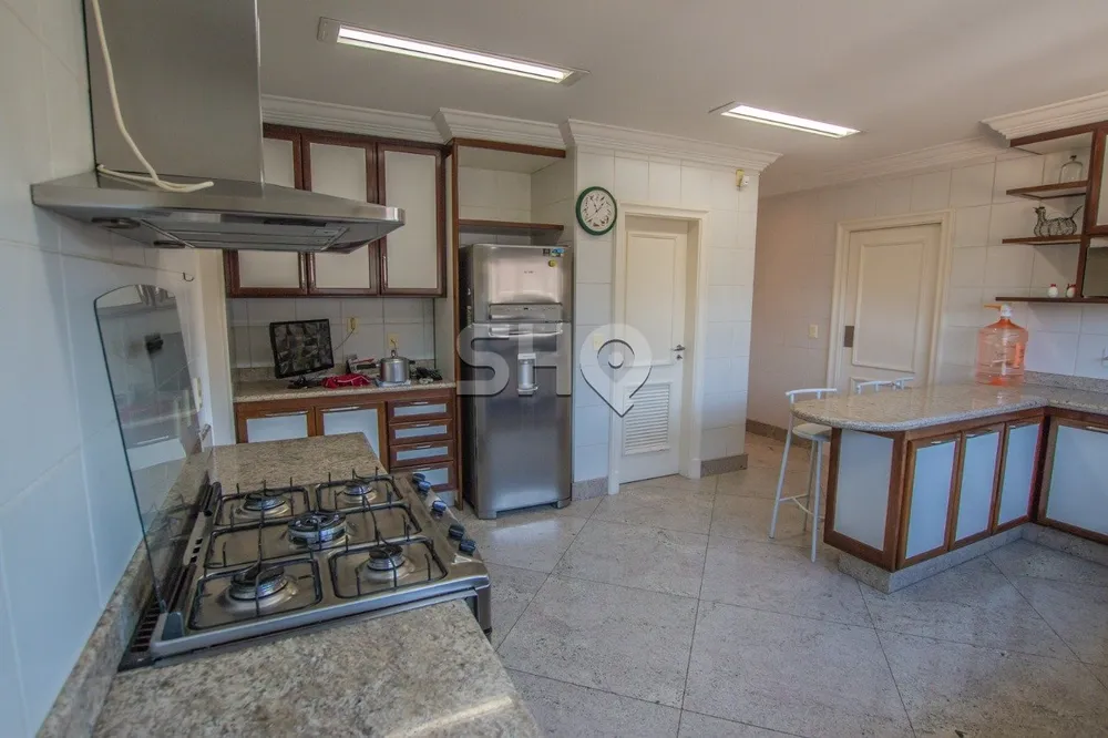 Casa, 6 quartos, 720 m² - Foto 2