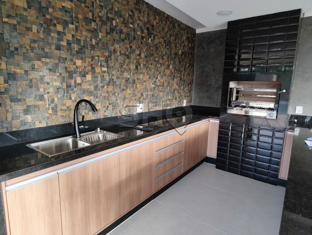 Casa de Condomínio à venda com 5 quartos, 380m² - Foto 2