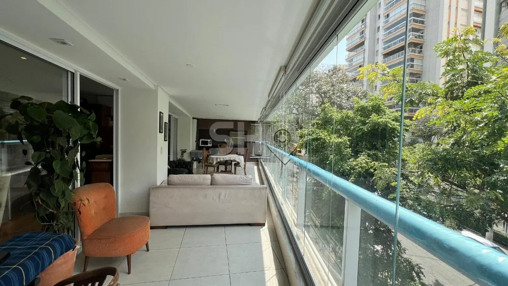Apartamento, 3 quartos, 172 m² - Foto 2