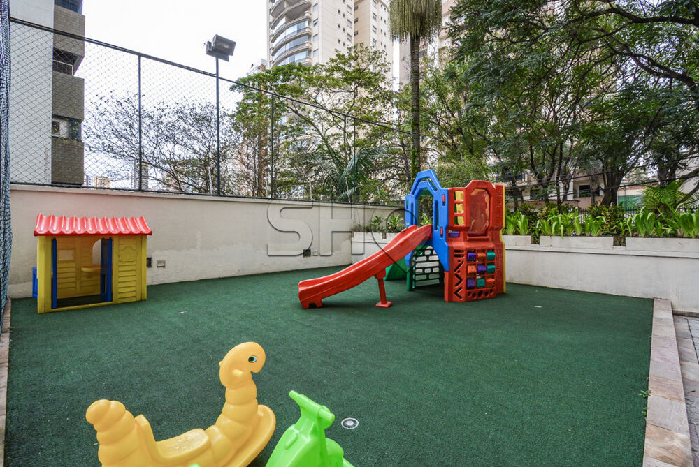 Apartamento à venda com 3 quartos, 150m² - Foto 18