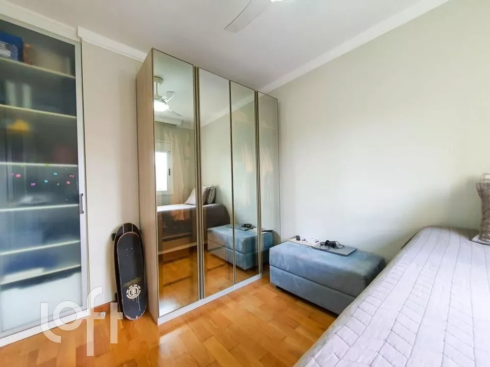 Apartamento à venda com 4 quartos, 200m² - Foto 4