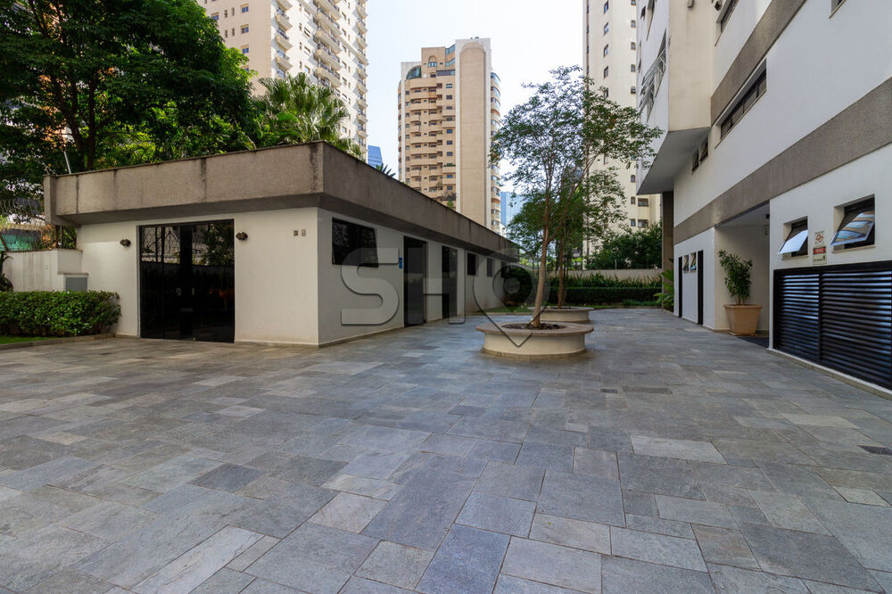 Apartamento à venda com 3 quartos, 268m² - Foto 19