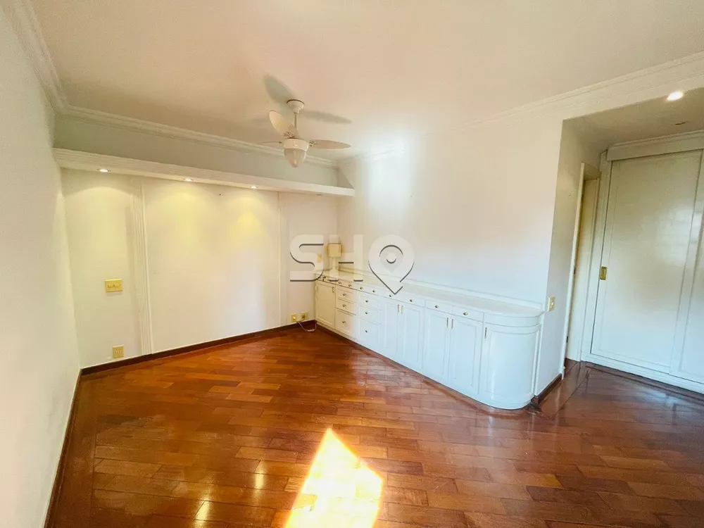 Apartamento, 4 quartos, 203 m² - Foto 4