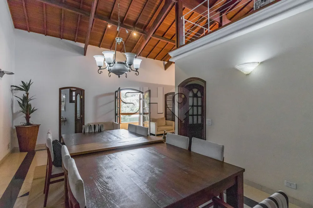 Sobrado, 4 quartos, 350 m² - Foto 2