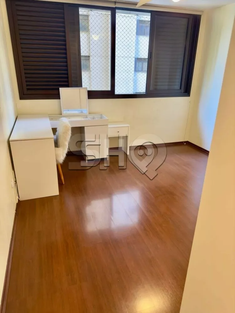 Apartamento à venda com 3 quartos, 164m² - Foto 7