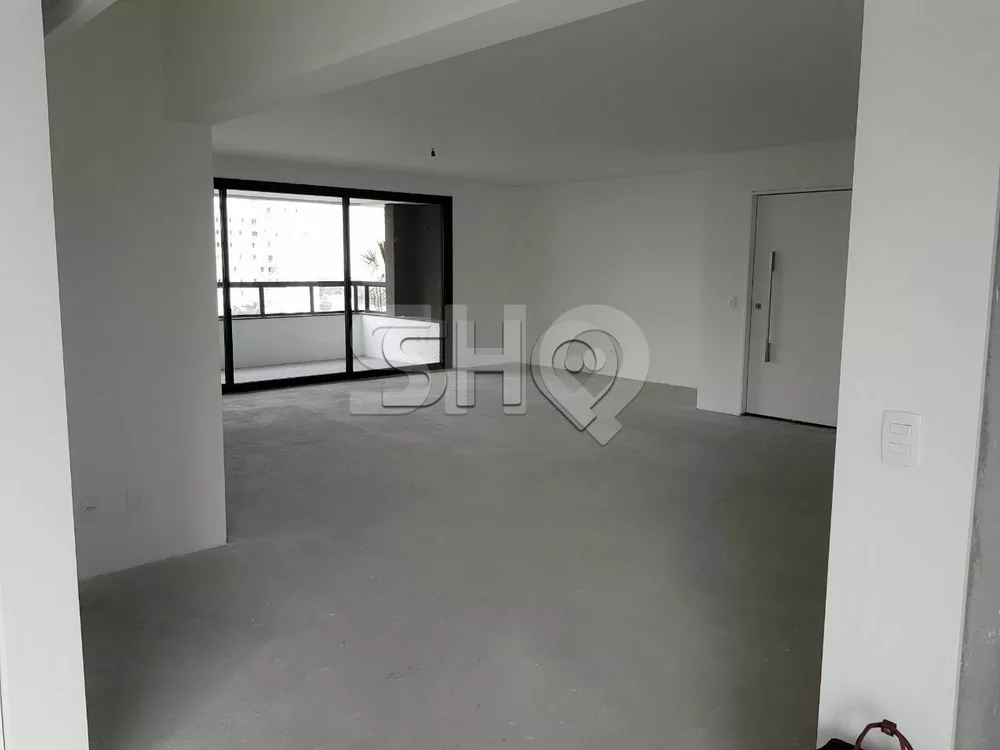 Apartamento, 3 quartos, 187 m² - Foto 1