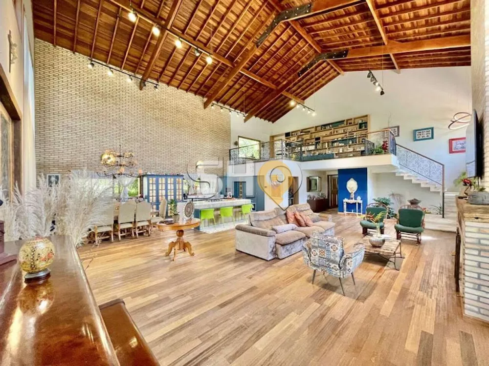 Casa de Condomínio à venda com 7 quartos, 920m² - Foto 3